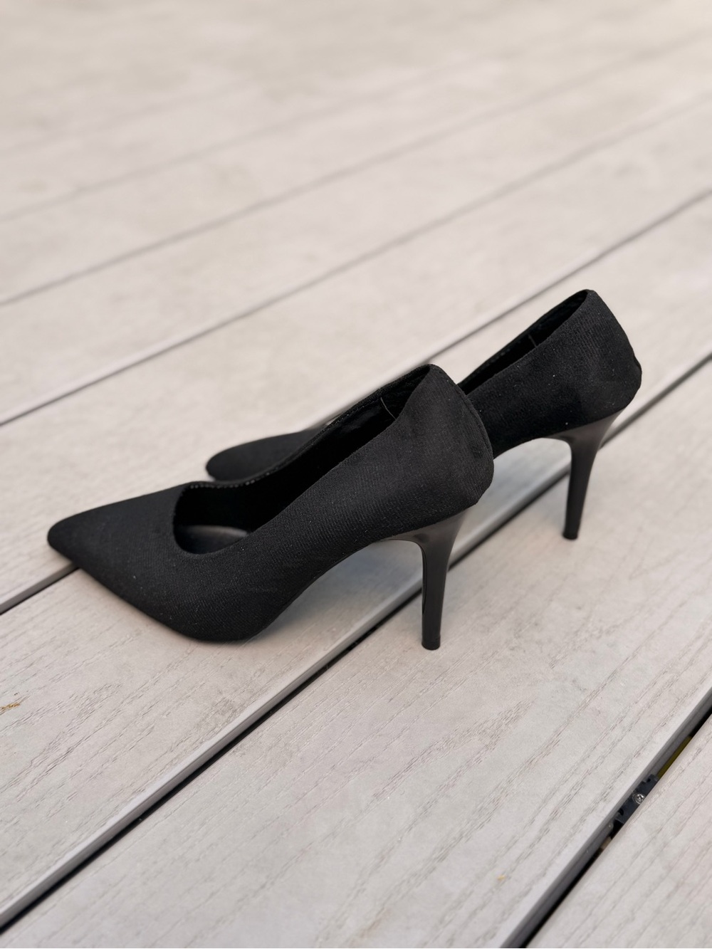 Classic Black Pointed Toe Pumps Suede Stiletto Heels Size 36 EU / 6 US